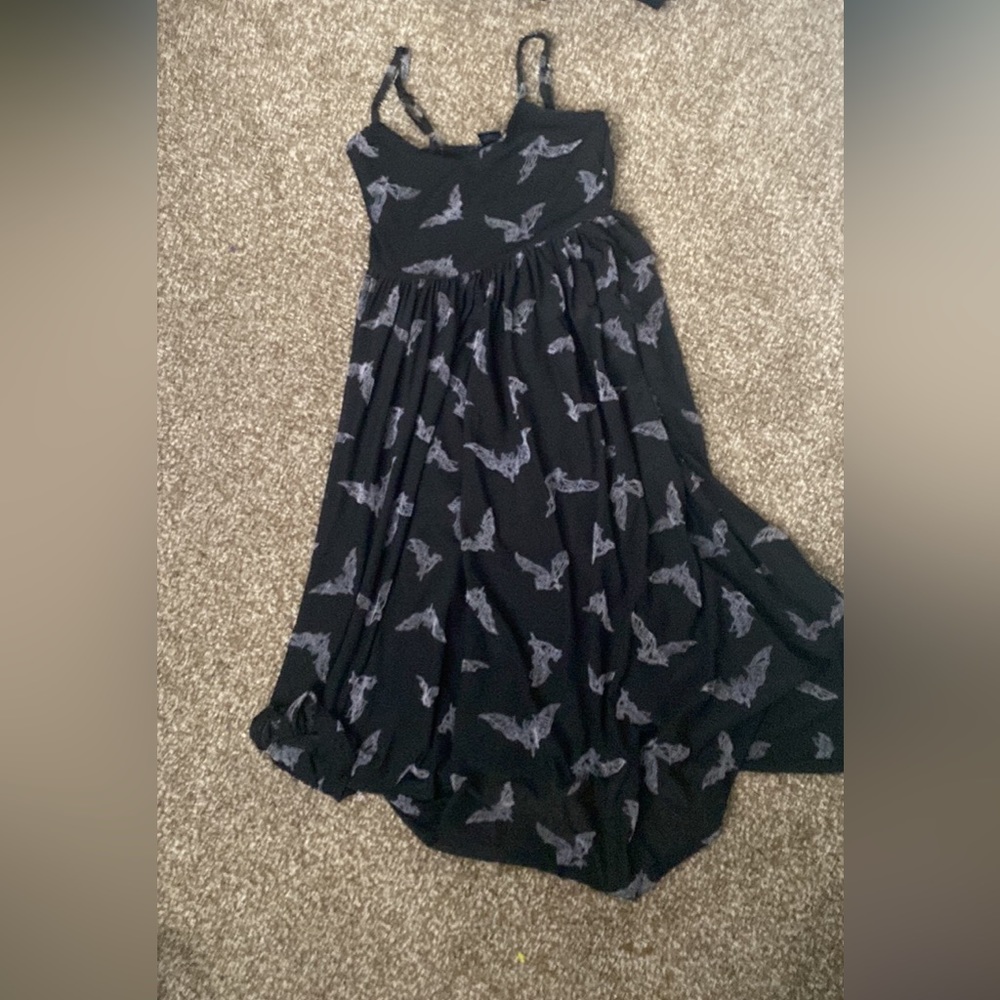 Bat Sleeveless dress